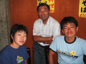 宮崎駅内の居酒屋にてごろにゃんさんと